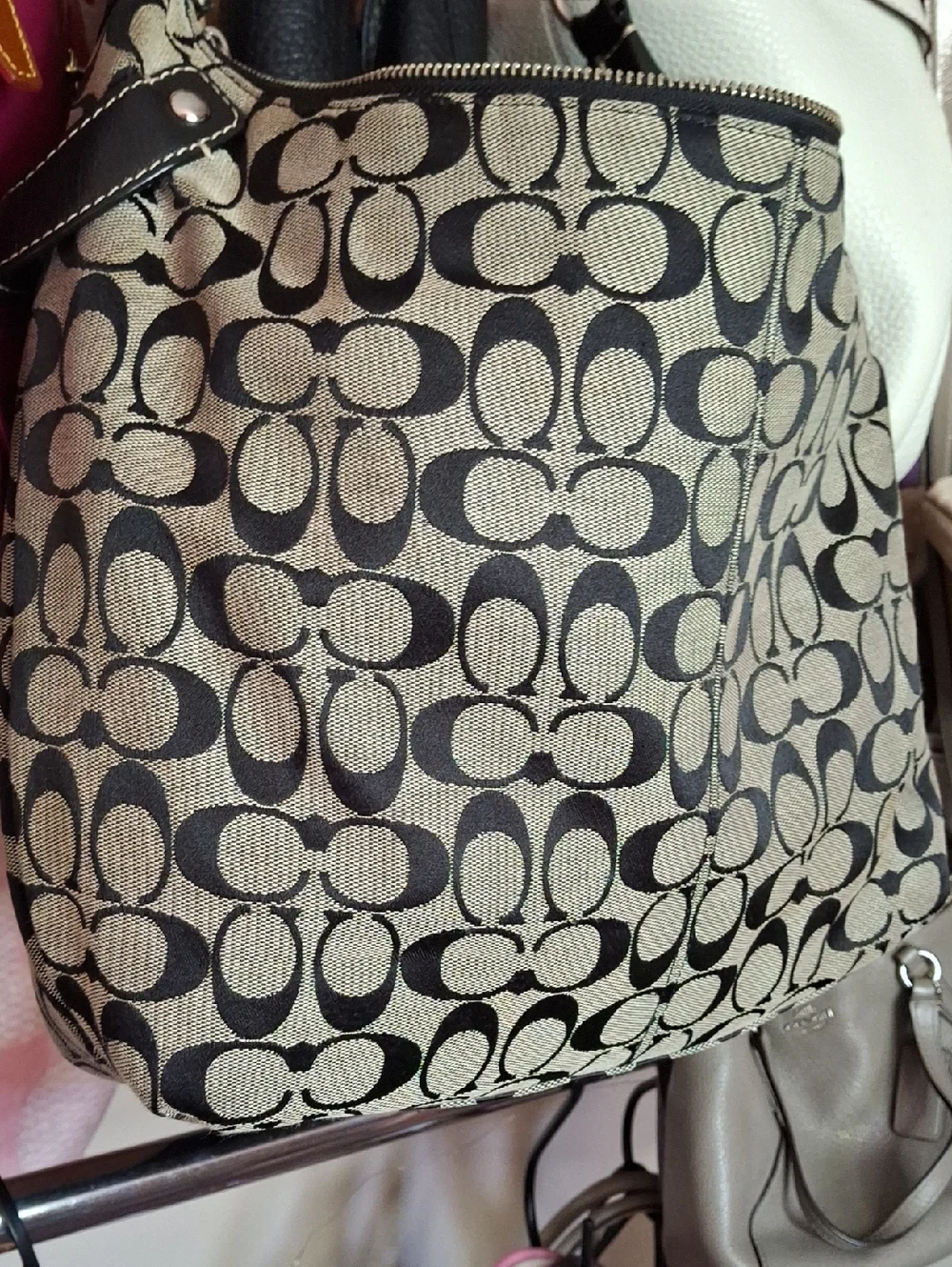 EUC COACH SIGNATURE DESIGN LARGE HOBO BAG GRAY BLACK CANVAS LEATHER - Picture 3 of 5